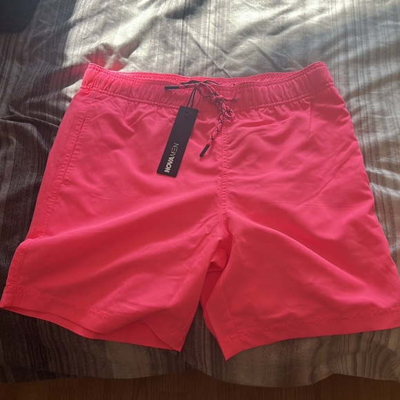 Size Small, selling because I prefer short shorts! :) - Picture 2 of 2